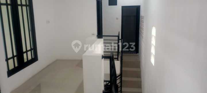 Dijual Rumah Bagus 2 Lantai Pondok Surya Mandala Kota Bekasi