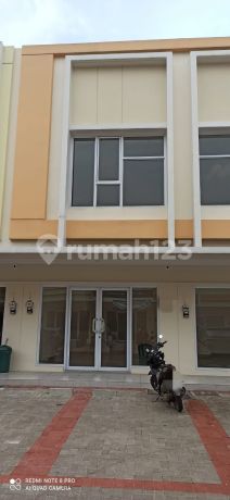 Pisa Grande Shop House, Gading Serpong