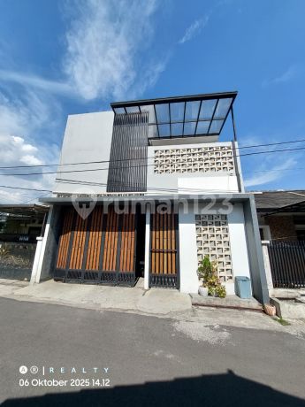 RUMAH CISARANTEN BANDUNG FULL FURNISHED Lokasi Strategis Gak Bikin Ribet