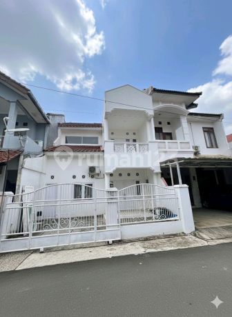 Rumah Bagus Siap Hunissyeategis Murah di Beji Depok
