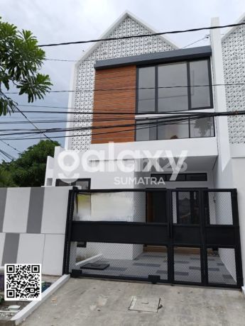 Rumah Baru Gress di Gading Pantai Kenjeran