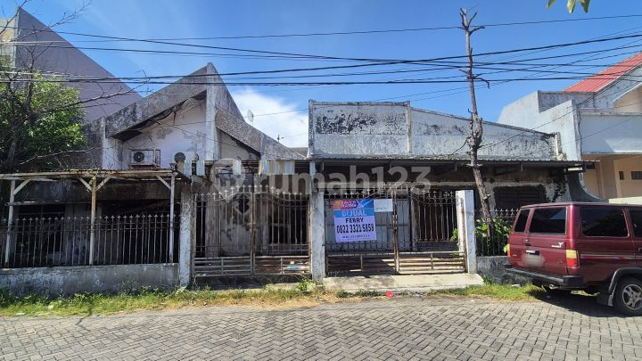 Dijual Rumah Hitung Tanah di Karang Empat Dekat Kenjeran Dijual Rumah Hitung Tanah di Karang Empat Dekat Kenjeran