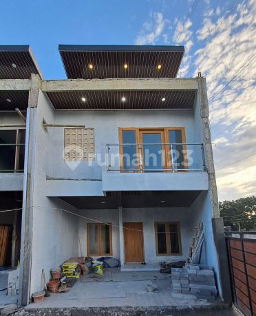 Jual Rumah Modern 900 Juta Gerbang Toll Limo Depok