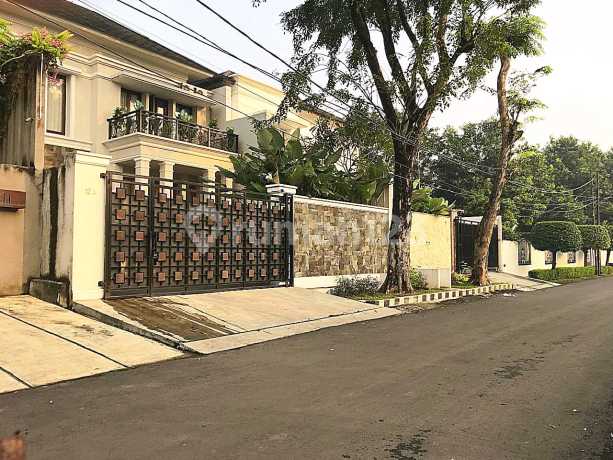 Pejaten - Luxury House (Auction)