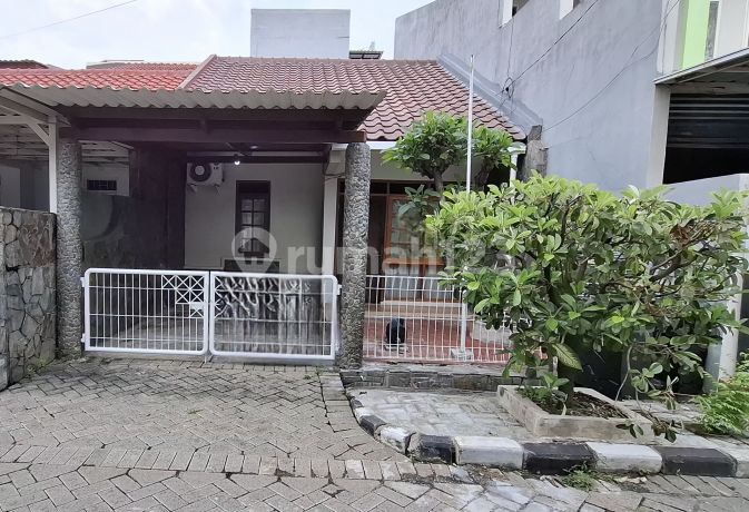 Quick Sale: Babatan Pratama House, Wiyung, West Surabaya