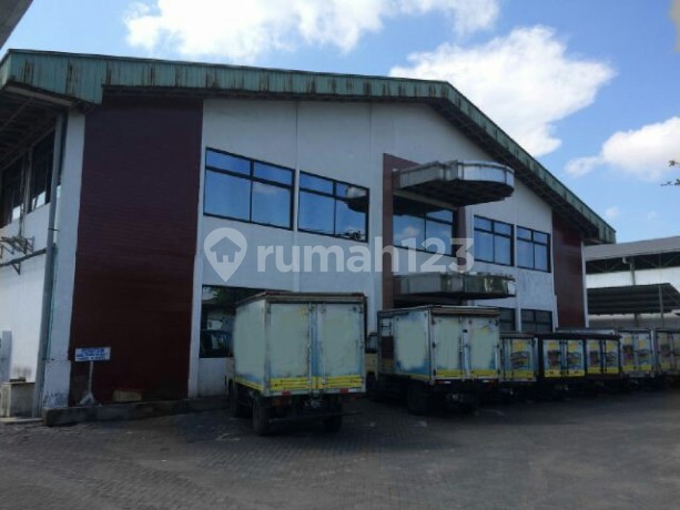 Warehouse + Office for Sale in Margomulyo Permai, Surabaya