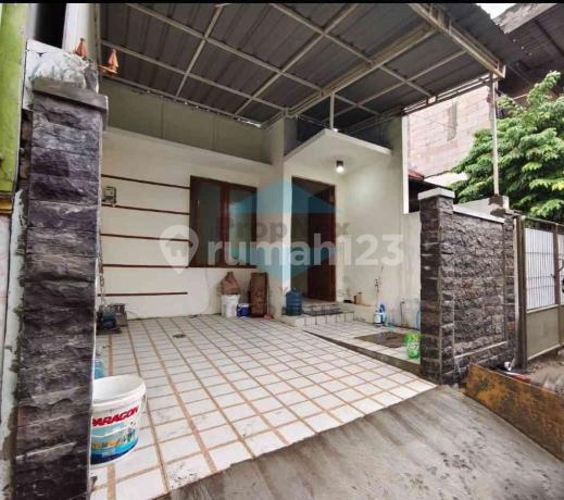 Rumah Minimalis Siap Huni di Putra Bangsa Surabaya Timur