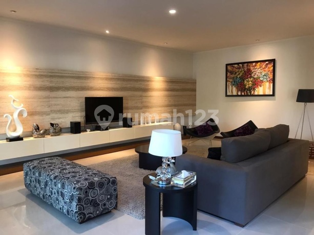 Dijual Rumah Modern Sangat Bagus di Diamond Hill, Citraland