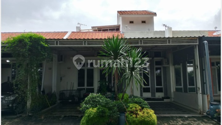 Rumah Bagus Furnished SHM Graha Padma, Semarang