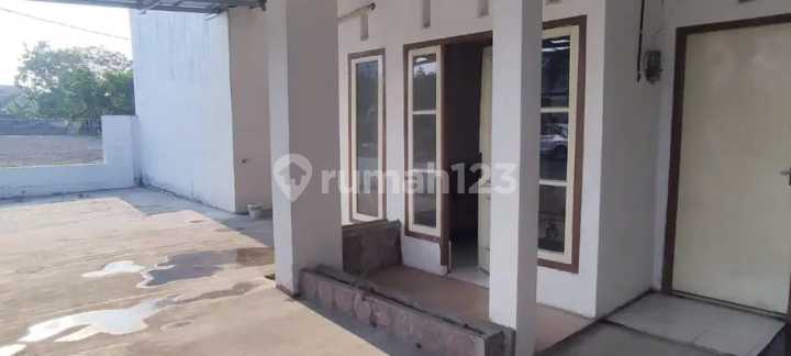 RUMAH TYPE HOOK DAN ADA TEMPAT USAHA DI PERUM SURYA ASRI SIDOARJO RUMAH TYPE HOOK DAN ADA TEMPAT USAHA DI PERUM SURYA ASRI SIDOARJO