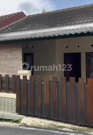 Rumah Siap Huni Cluster Grafika Banyumanik Rumah Siap Huni Cluster Grafika Banyumanik