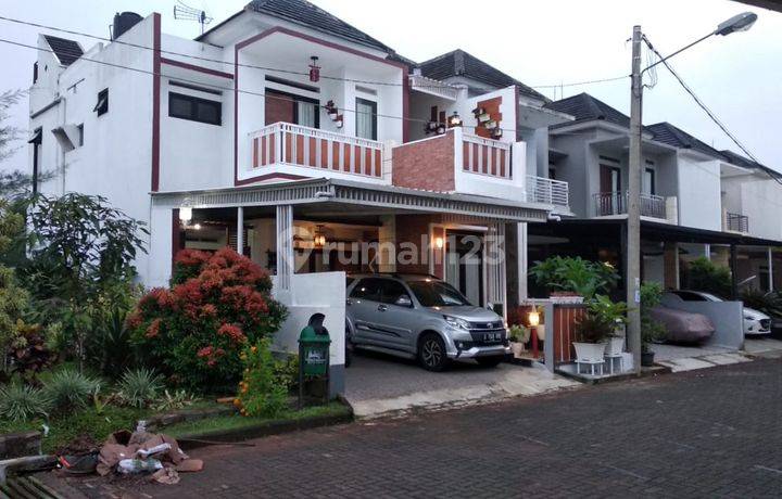Rumah 2 Lantai di Komplek Grand Panoramic Residense  Pasir Impun