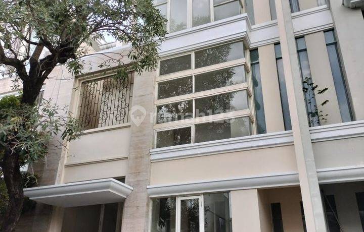 Murah Pakuwon Indah Ritz Embassy Dekat Citraland, Graha Famili, Dian Istana