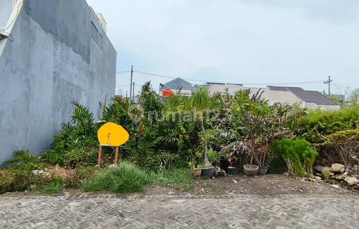 Jual Tanah Kav. 10x20 Row Jalan 2 Mobil, Hadap Selatan, Lokasi Wisma Tirta Agung Asri, Gununganyar *750 NETT*