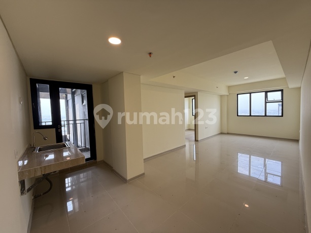 Apartemen Meikarta District 2 Tower Marbela Lantai 55 4 Kamar Tidur Unfurnished Bagus Marbella