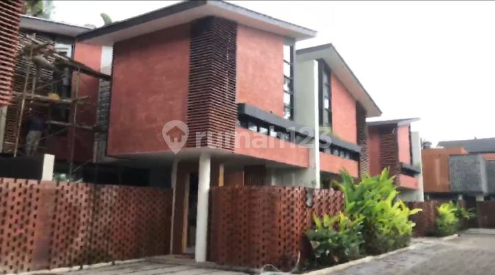 Damara Village Jimbaran Hijau Bali