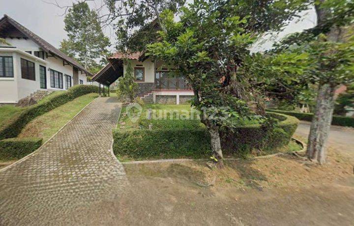Rumah Villa Grand Trawas Mojokerto Jatim