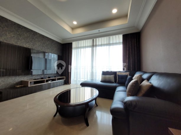 Quick sale 2 br at Pakubuwono View Apartment, unit in good and tidy condition Quick sale 2 br at Pakubuwono View Apartment, unit in good and tidy condition