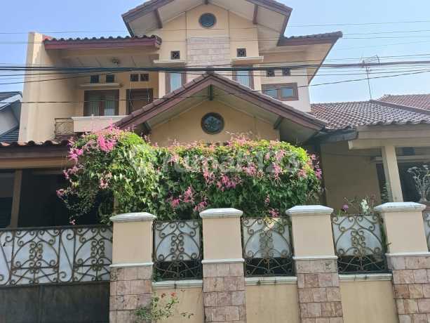 Ministry of Health House 2. Good. Flood-free.