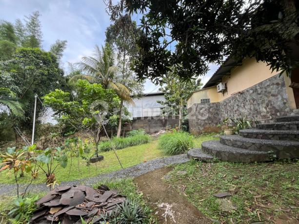 Dijual Rumah di Villa Duta Sangat Mewah Dijual Rumah di Villa Duta Sangat Mewah