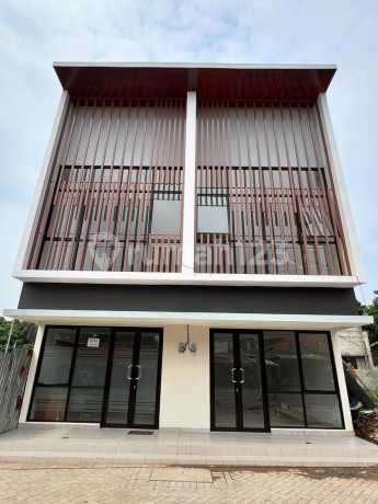 Ruko Dekat Pintu Tol Area Sawangan Depok