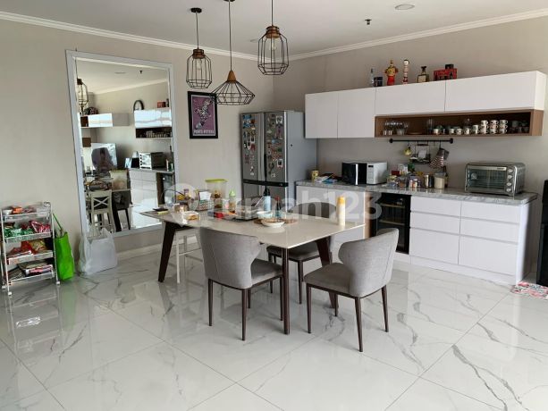 Apartment PANTAI MUTIARA 149m midfloor Renovated Furnished