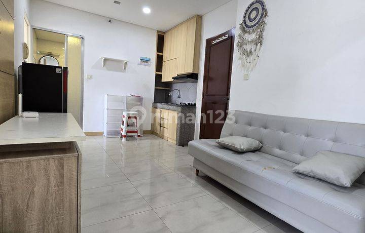 Dijual Apartemen Mediterania Gajah Mada Full Renov, Sertifikat