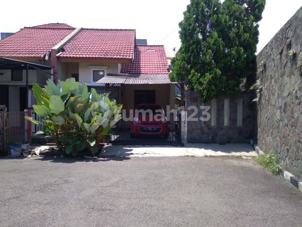 Large Land House in Antapani Parakan Mas, Antapani Bandung