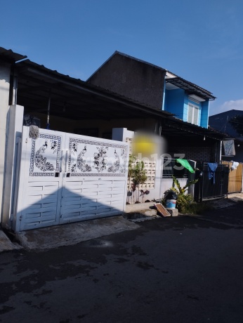 Rumah Bagus Minimalis Di Komplek Permata Biru Bandung Timur Kabupaten Bandung Rumah Bagus Minimalis Di Komplek Permata Biru Bandung Timur Kabupaten Bandung