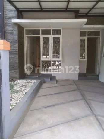 Serious Negotiation Taman Persada Residence, Bandung Serious Negotiation Taman Persada Residence, Bandung