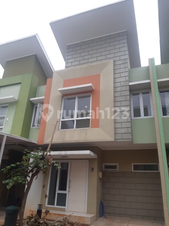 For Sale: House in La Bella Arcadia Village, Gading Serpong For Sale: House in La Bella Arcadia Village, Gading Serpong