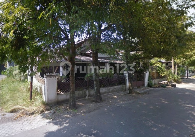 Rumah luas kawasan Premium Fajar Indah Jajar Solo