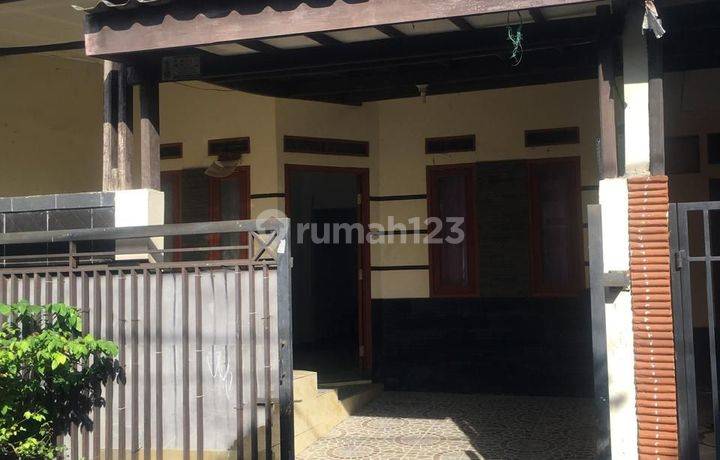 Rumah 2 Lantai 300jutaan Grand Kahuripan Lingkungan Terbentuk