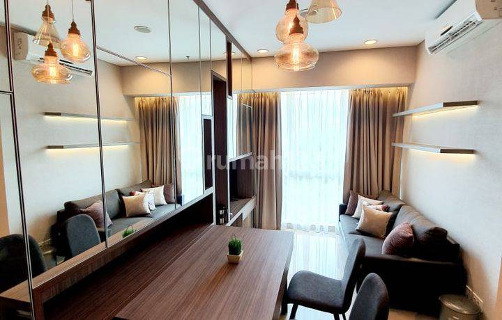 Dijual Apartemen Sky Garden 2 Bedroom Furnished Luas 63m2 Lantai Rendah View City