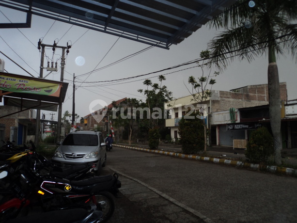 RANCA MANYAR: RUKO + GOR, COCOK GUDANG