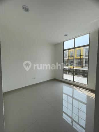 Rumah Ready Unit di Pik 2
