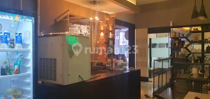 Ruko Gandeng di Compark Kota Wisata HGB 2 LT Furnished Ex Cafe