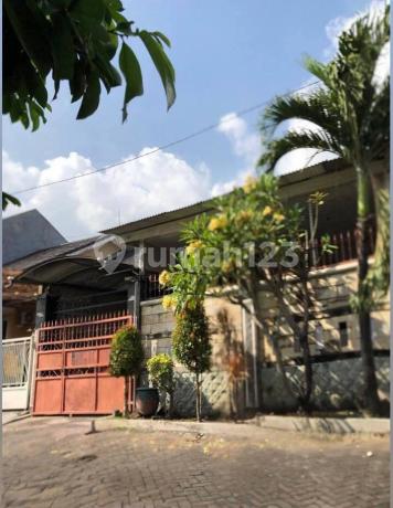 Citra Sentosa Lakarsantri House Ready to Occupy, Row for 2.5 Cars.