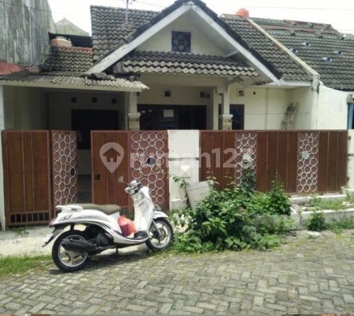 Dijual Rumah Dalam Perumahan Taman Krajan Dekat Amikom dan Upn
