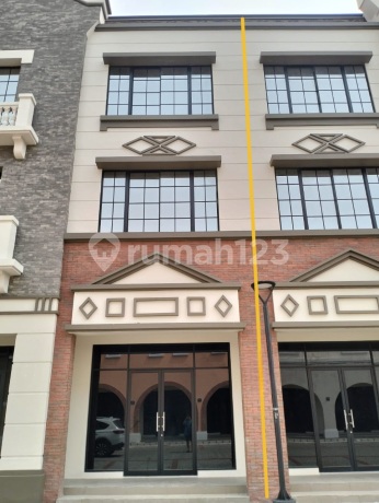 Disewa ruko PIK 2 uk4,5x15m2 at Jakarta utara