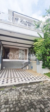 House in Perum Bukit Wahid Regency, Semarang (Yv 7443)