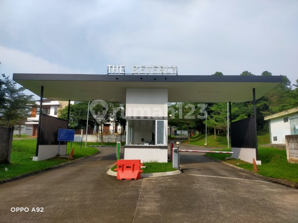 Kavling 180 M² Lokasi & View Bagus The Beverly Sentul City