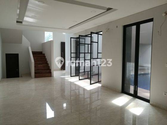 Rumah Bagus di Cluster Emerald Cove, Gading Serpong, Tangerang