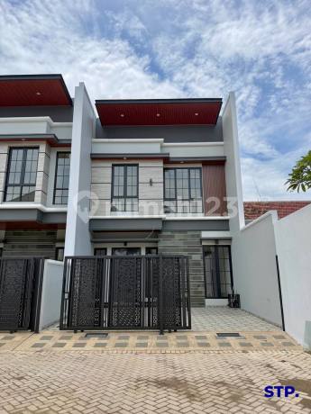 Rumah Baru Modern di Araya Tahap 2 Bangunan 2 Lantai Bebas Banjir Rumah Baru Modern di Araya Tahap 2 Bangunan 2 Lantai Bebas Banjir