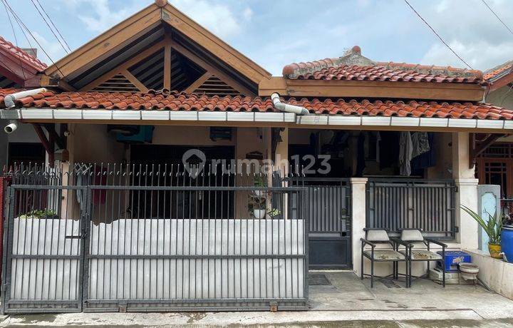 Rumah Siap Huni Di Perum Sbs Dekat Sumercon Bekasi