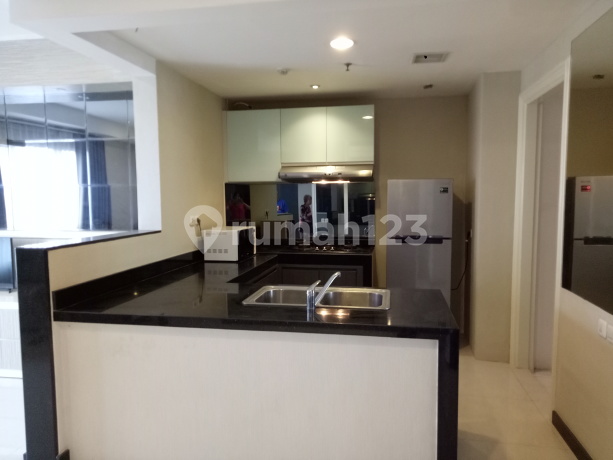 Apartemen Taman Beverly Hills 2 Br Full Furnished Bagus