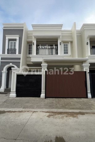 Rumah Strategis di Jl Emmy Saelan Kompleks Graha Hasirah Permai Rumah Strategis di Jl Emmy Saelan Kompleks Graha Hasirah Permai