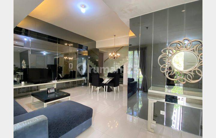 Apartemen Waterplace 2 Lantai Full Furnish Garden Mansion Tower A Private Garden Hadap Timur Surabaya