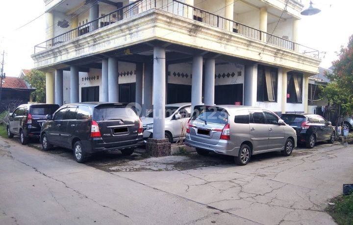 Grand Cikarang City Rumah Tiga Lantai Di Pusat jaunting Kota Cikarang