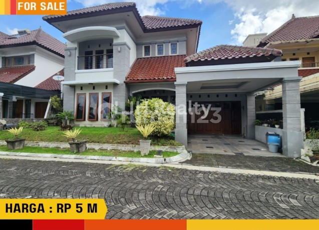 Rumah Mewah di Perumahan Elit Pesona Merapi, Jl Kapten Haryadi, Sleman. Rumah Mewah di Perumahan Elit Pesona Merapi, Jl Kapten Haryadi, Sleman.